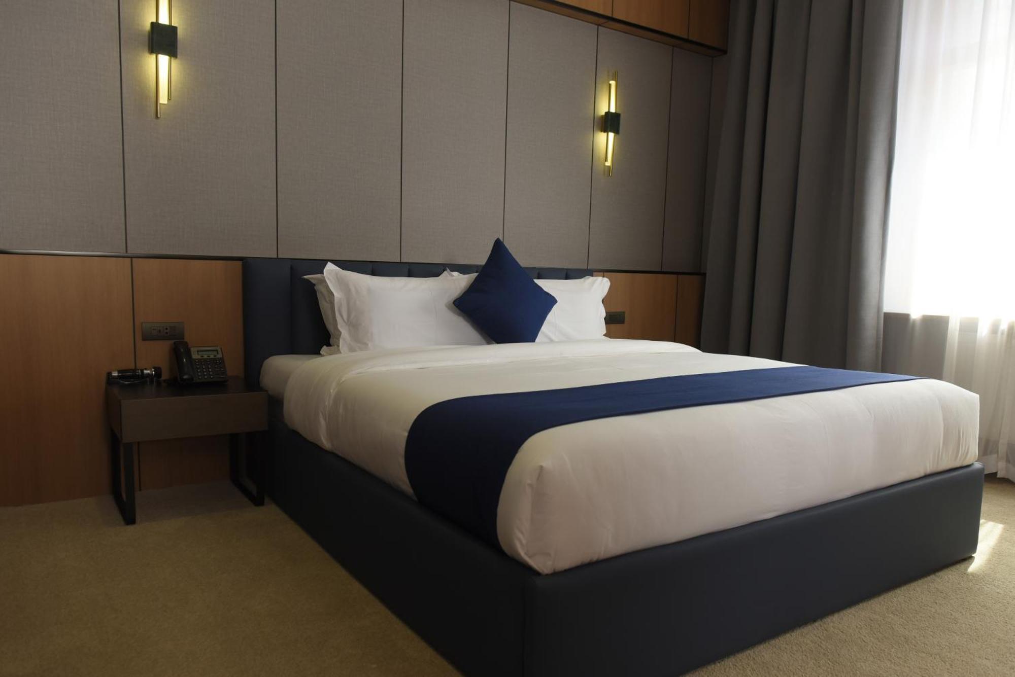 Ulaanbaatar Hotel ภายนอก รูปภาพ