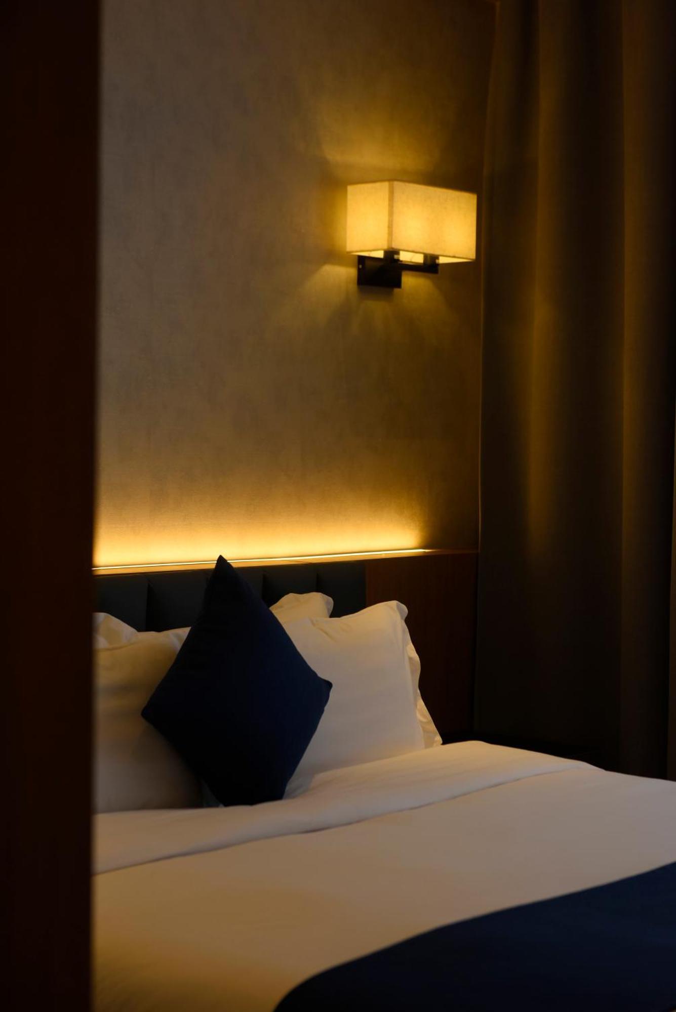 Ulaanbaatar Hotel ภายนอก รูปภาพ