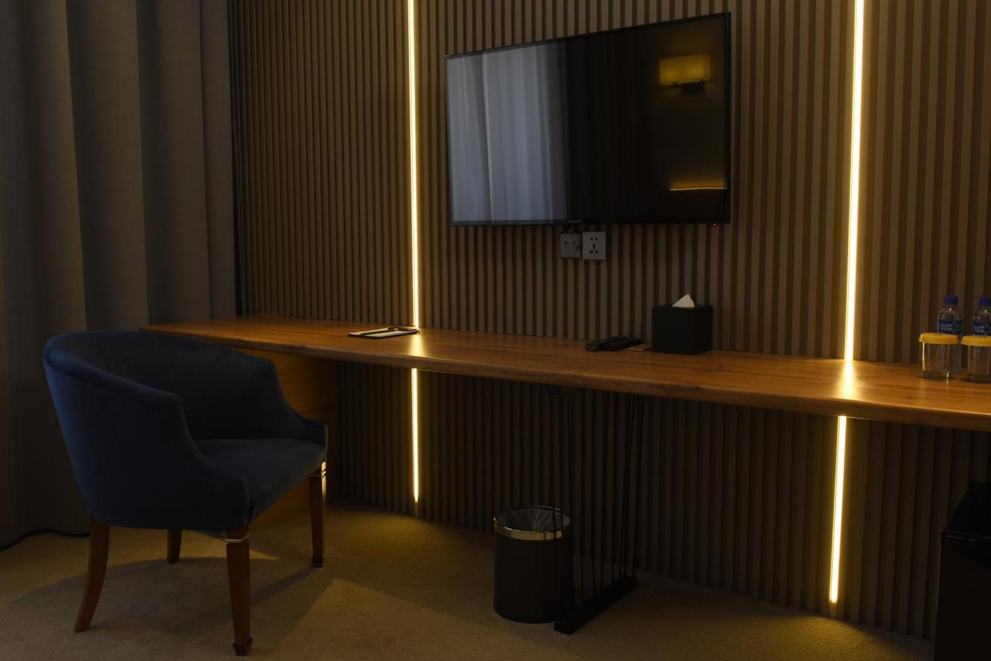 Ulaanbaatar Hotel ภายนอก รูปภาพ